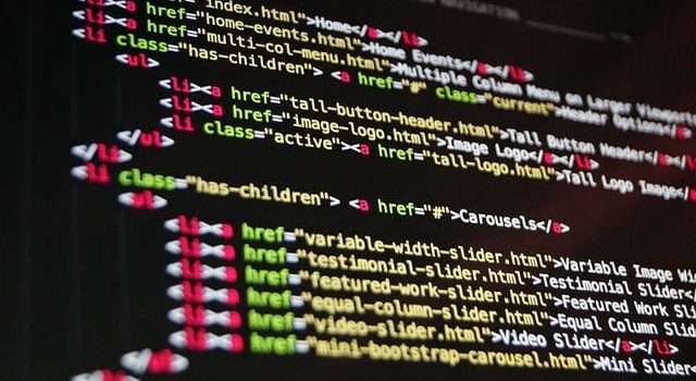 進化するファイアウォールと総合的な運用管理で築く現代社会の情報セキュリティ 進化するファイアウォールと総合的な運用管理で築く現代社会の情報セキュリティ
